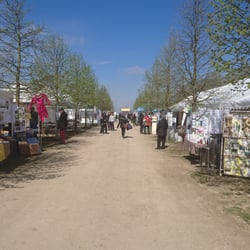 Parc départemental des Hautes Bruyères - Aujourd'hui,  fête de la ruche...