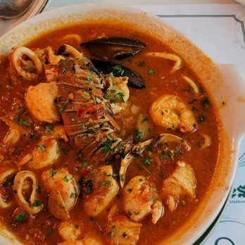 Versailles - Seafood mixto - Cuban Near Me - Miami, Florida Versailles - Seafood mixto - Cuban Near Me - Miami, Florida