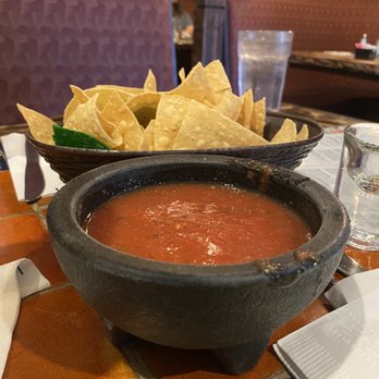 Joselito's Montrose - Chips and salsa - Mexican Near Me - Montrose, California Joselito's Montrose - Chips and salsa - Mexican Near Me - Montrose, California
