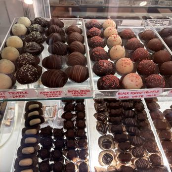 Sweet Spot - Ice Cream & Frozen Yogurt Near Me - Carlsbad, California Sweet Spot - Ice Cream & Frozen Yogurt Near Me - Carlsbad, California