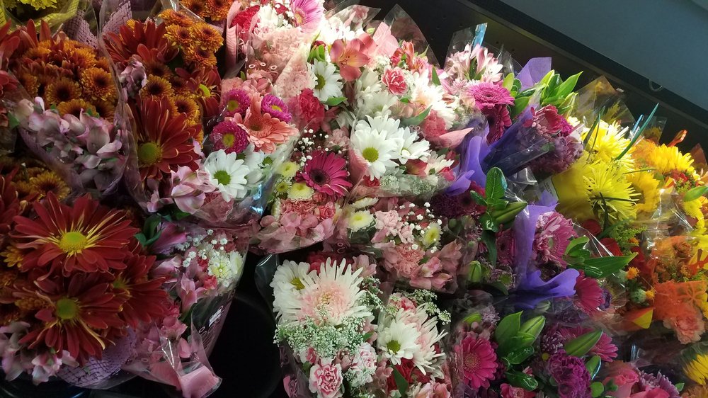 STOP & SHOP FLORIST Updated October 2024 530 Bushy Hill Rd