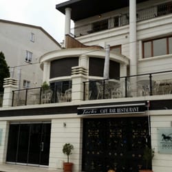 Ascot Hotel