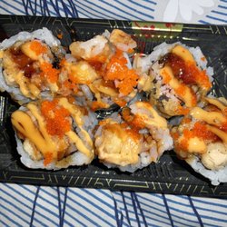 Zen Restaurant and Sushi Bar - Hulton roll