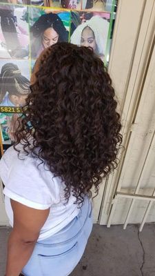 Bofia Weaves - We're specialize in sewin weaves and dreadlocks Bofia Weaves - We're specialize in sewin weaves and dreadlocks