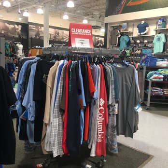 DICK'S Sporting Goods - Sports Wear Near Me - Pembroke, Florida