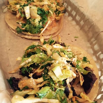 Del Seoul - Kalbi and shrimp tacos - Korean Near Me - Chicago, Illinois