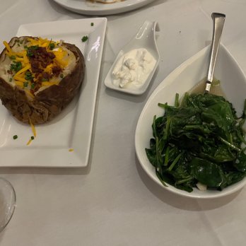 Scarlet's Steaks & Seafood - Seafood Near Me - D'Iberville, Mississippi
