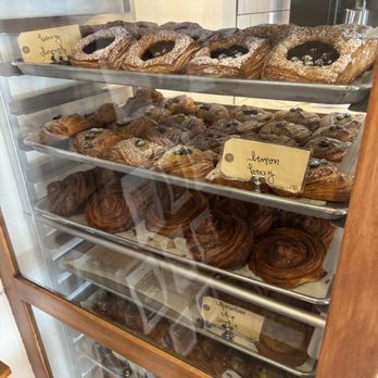 Artisanal Goods by CAR - Display of pastries - Chocolatiers & Shops Near Me - Pasadena, California Artisanal Goods by CAR - Display of pastries - Chocolatiers & Shops Near Me - Pasadena, California