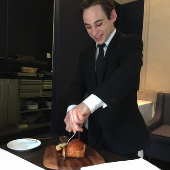 Antoine - Waiter Preparing the Turbot - Restaurants Near Me - Paris, 75