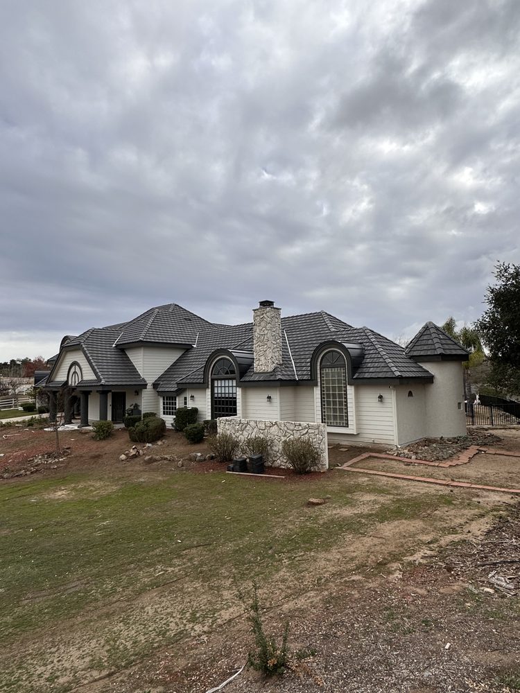 Slide of Boyce's Roofing and Repair