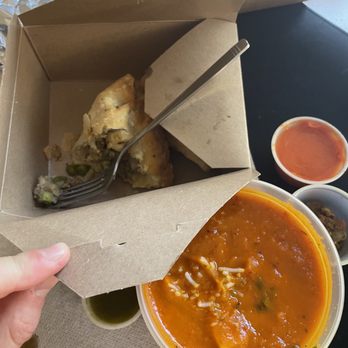 Tikkalicious - Vindaloo and samosa - bad lighting :( - Indian Near Me - Portland, Oregon