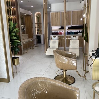 Rové Salon - Gorgeous salon aesthetic - Hair Salons Near Me - Delray Beach, Florida Rové Salon - Gorgeous salon aesthetic - Hair Salons Near Me - Delray Beach, Florida