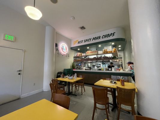 Uncle John's Cafe by null