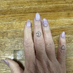 City Nails - Cat eye with a flower