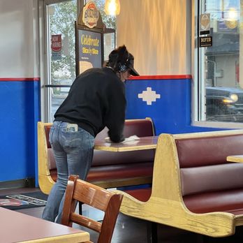 Dairy Queen Grill & Chill - Keeping things clean!! - Ice Cream & Frozen Yogurt Near Me - Cortez, Colorado