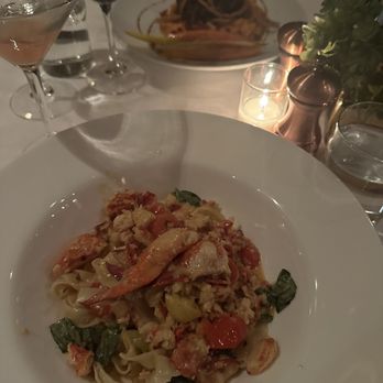 The Huntley Taverne - Lobster fettuccine - New American Near Me - Summit, New Jersey