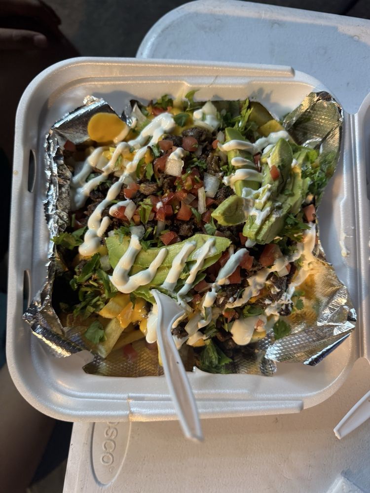 Sin Ley Tacos Y Birria