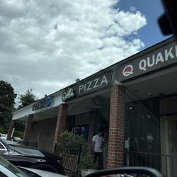 Sal's Pizza II - Quick pizza lunch