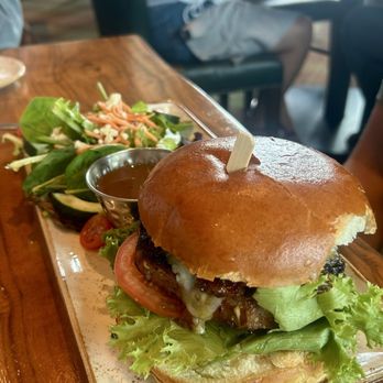 Brooks' Bar & Deck - burger - Sports Bars Near Me - Stateline, Nevada