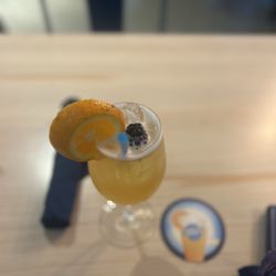 Blue Moon Brewery & Grill - Home Plate Punch-Blue Moon Belgian White, Riesling, Peach Schnapps  $12