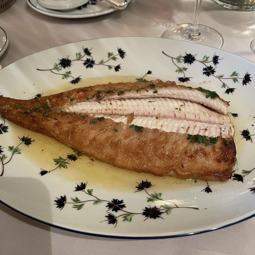 Le Voltaire - Sole meunière - French Near Me - Paris, 75