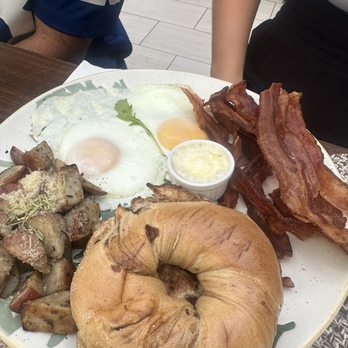 Campfired - Traditional breakfast - Breakfast & Brunch Near Me - Tampa, Florida