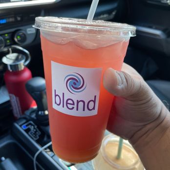 Blend Nutrition - Strawberry-lime rita - Juice Bars & Smoothies Near Me - Littleton, Colorado