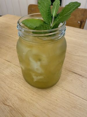 Le Petit Sao (Vieux Montréal) by null