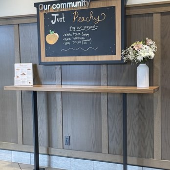 Chick-fil-A - Seasonal specials 7.10.23 - Chicken Shop Near Me - Lynnwood, Washington Chick-fil-A - Seasonal specials 7.10.23 - Chicken Shop Near Me - Lynnwood, Washington