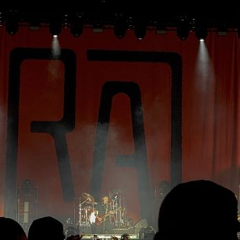 Talking Stick Resort Amphitheatre - Rise Against from VIP Box 103-4 - Venues & Event Spaces Near Me - Phoenix, Arizona Talking Stick Resort Amphitheatre - Rise Against from VIP Box 103-4 - Venues & Event Spaces Near Me - Phoenix, Arizona