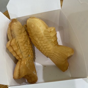 Somisomi - Custard and Nutella filled - Desserts Near Me - Frisco, Texas Somisomi - Custard and Nutella filled - Desserts Near Me - Frisco, Texas