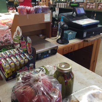 Union Orchard - Buying Apple Turnovers, pickles, and a half peck of Gala apples - Wineries Near Me - Union, Nebraska Union Orchard - Buying Apple Turnovers, pickles, and a half peck of Gala apples - Wineries Near Me - Union, Nebraska