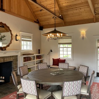 Maggy Hawk - Tasting room Interior - light and bright - Wineries Near Me - Philo, California