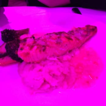 Don Coqui - Salmon - Spanish Near Me - White Plains, New York