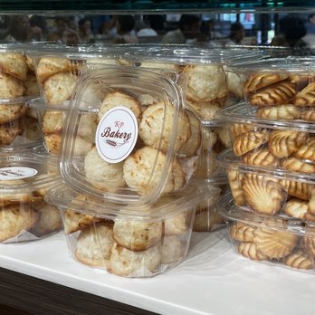 KP Bakery - I love coconuts - Bakeries Near Me - Rancho Cordova, California