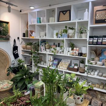 Mari’s Urban Garden - Nurseries & Gardening Near Me - Honolulu, Hawaii