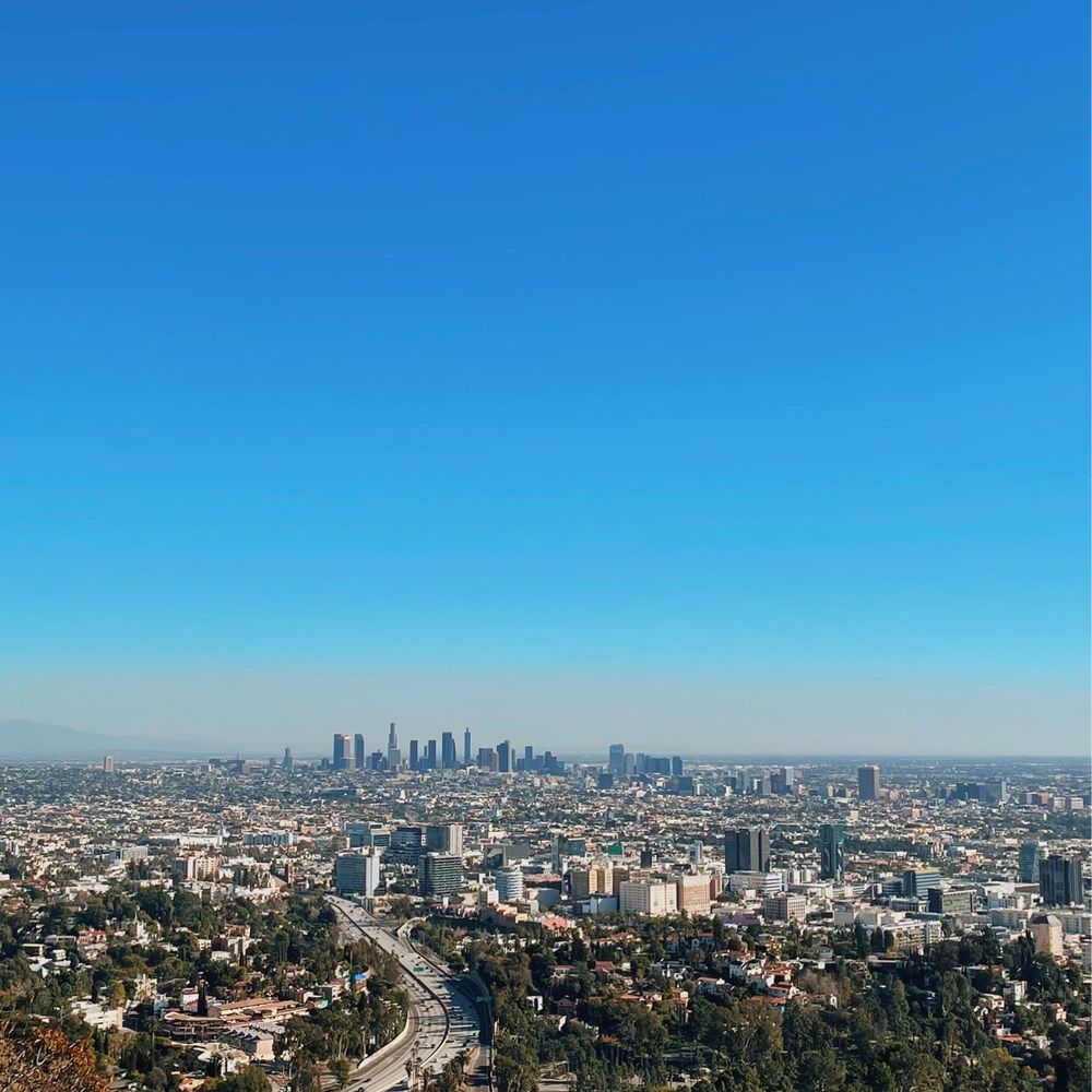 Access Hollywood Tours - Bus Tours Near Me - Los Angeles, California