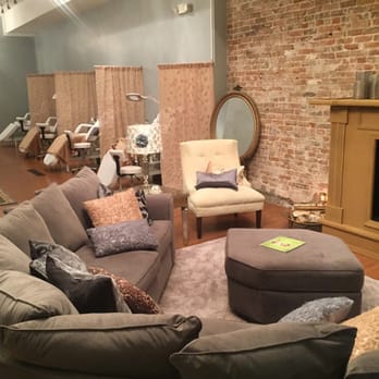 Golden Lash Lounge - Eyelash Service Near Me - Leavenworth, Kansas Golden Lash Lounge - Eyelash Service Near Me - Leavenworth, Kansas