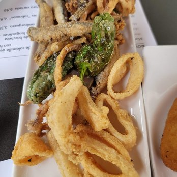 Ciutat Comtal - Fried mix fish - Tapas Bars Near Me - Barcelona, B Ciutat Comtal - Fried mix fish - Tapas Bars Near Me - Barcelona, B