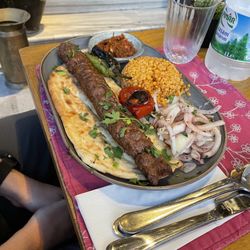 Dubb Ethnic Restoran & Cafe - Doner kebab