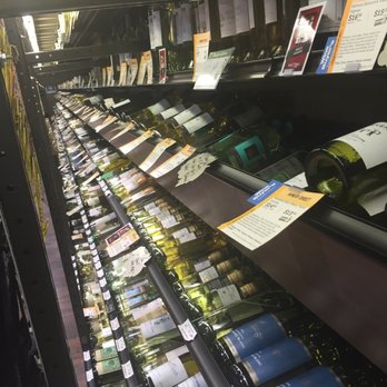 Total Wine & More - So many Sauvignon Blancs! - Beer, Wine & Spirits Near Me - Ballwin, Missouri Total Wine & More - So many Sauvignon Blancs! - Beer, Wine & Spirits Near Me - Ballwin, Missouri