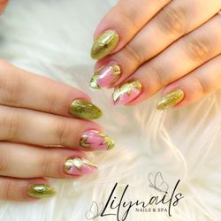 Lily Nails - I don't know why they only got 3 stars. They at 5 stars for me. Look on gg, they have good reviews. I love them anyway