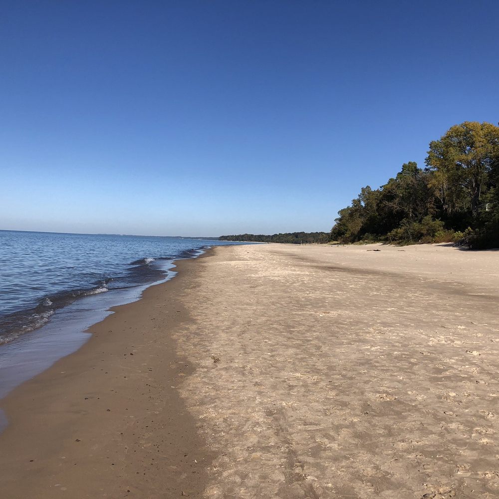 Townline Road Beach - Beaches Near Me - Union Pier, Michigan