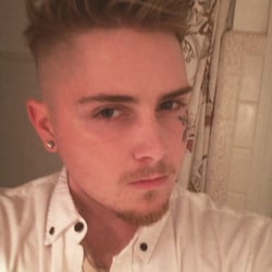 Billy Blades Barbershop - Best cut of my life. Go here!