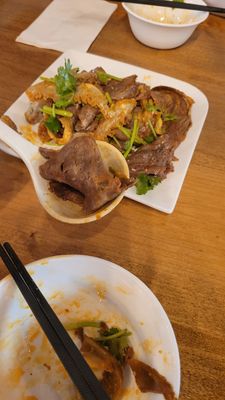 食宴兰州牛肉拉面 Shi Yan Lanzhou Beef Noodles by null
