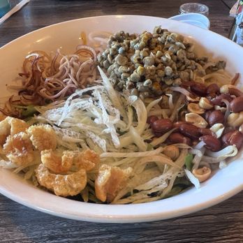 Hue Oi - Bun Hen - Vietnamese Near Me - Fountain Valley, California