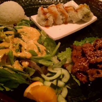 Niko Niko - Bento with crunchy roll and teriyaki beef. - Japanese Near Me - Cerritos, California Niko Niko - Bento with crunchy roll and teriyaki beef. - Japanese Near Me - Cerritos, California