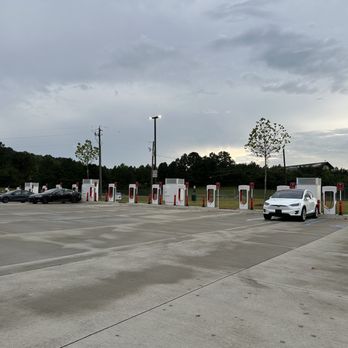 Tesla Supercharger - EV Charging Stations Near Me - Leeds, Alabama