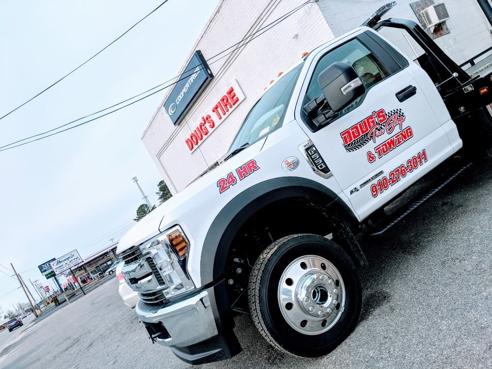 Doug's Tire Shop, Laurinburg Roadtrippers