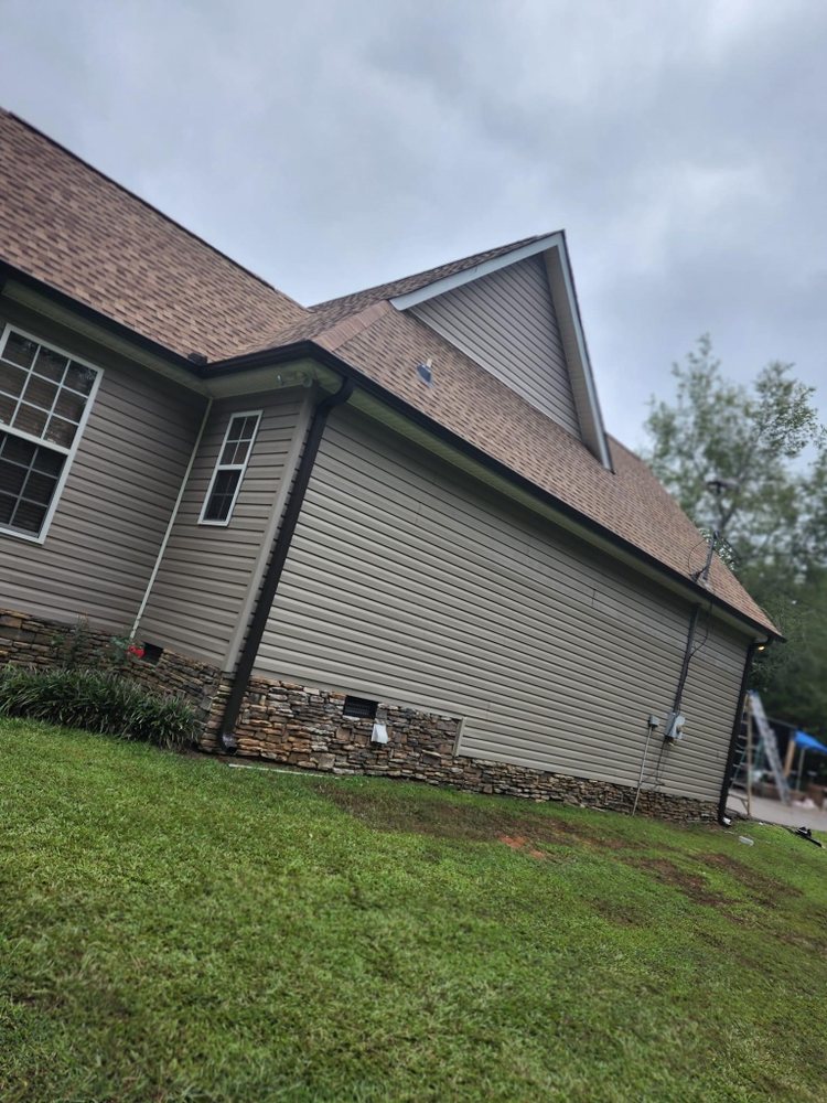 Slide of MDS Roof Doctors